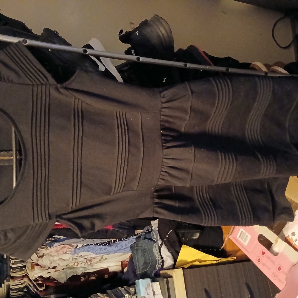 Elle Black Dress